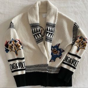 NWOT Wool cashmere floral embroidery chunky knit cardigan